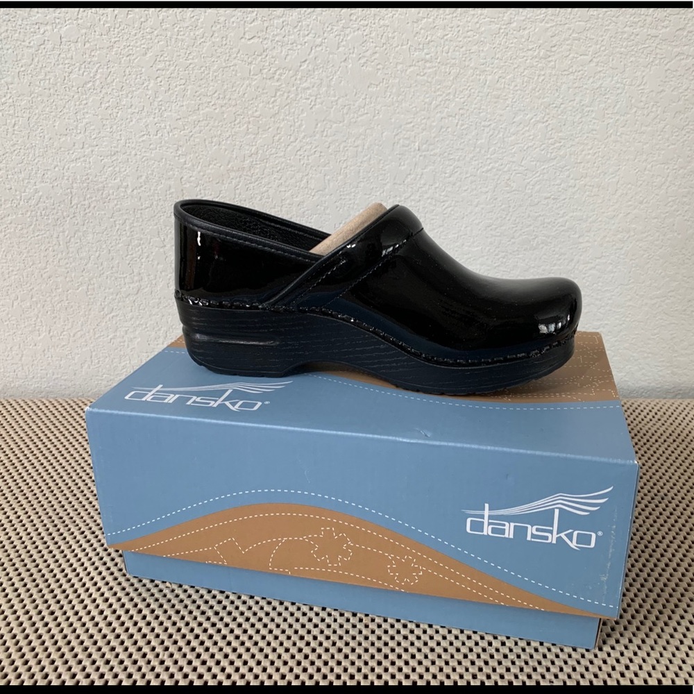 Dansko working shoes.